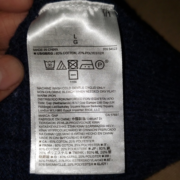 Men's GAP sweater - Picture 5 of 5